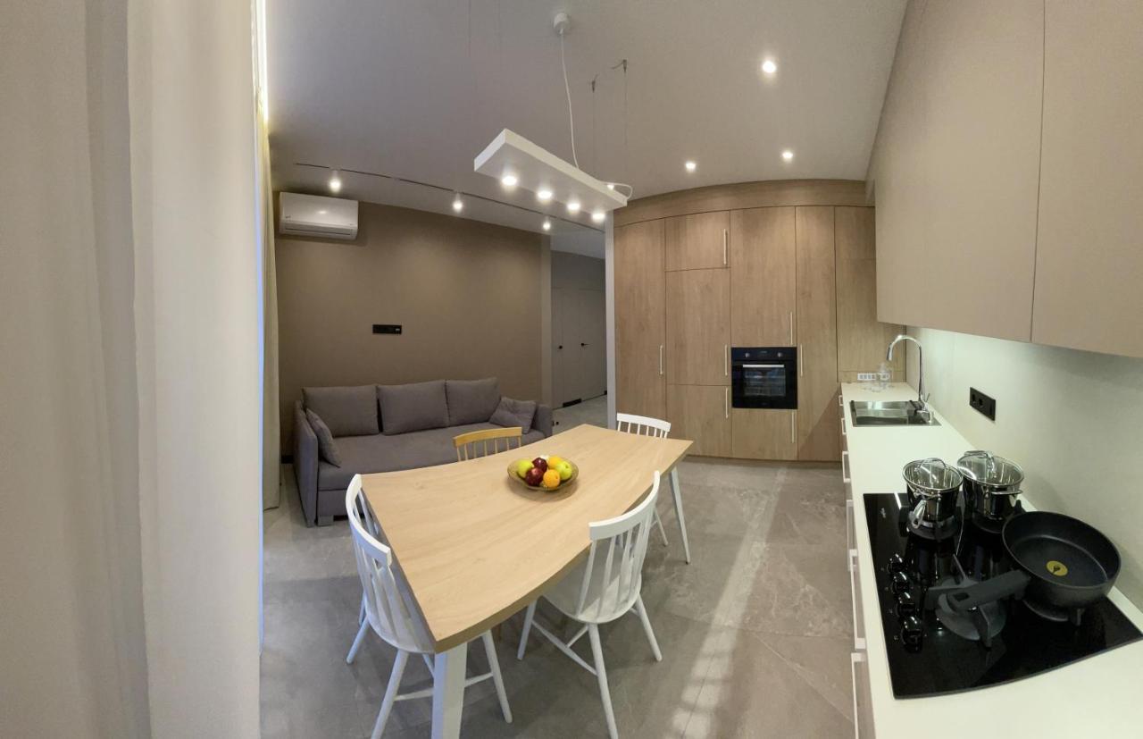 Cities Gallery Apartments Лвив Екстериор снимка