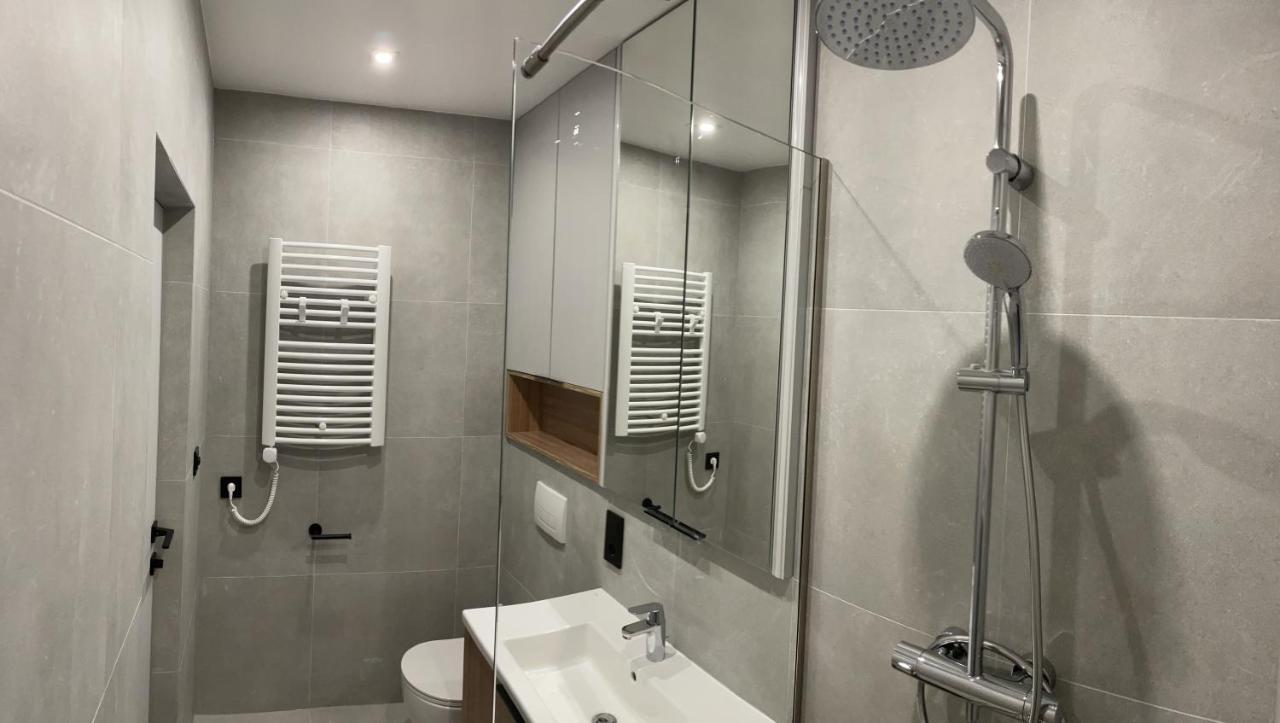 Cities Gallery Apartments Лвив Екстериор снимка