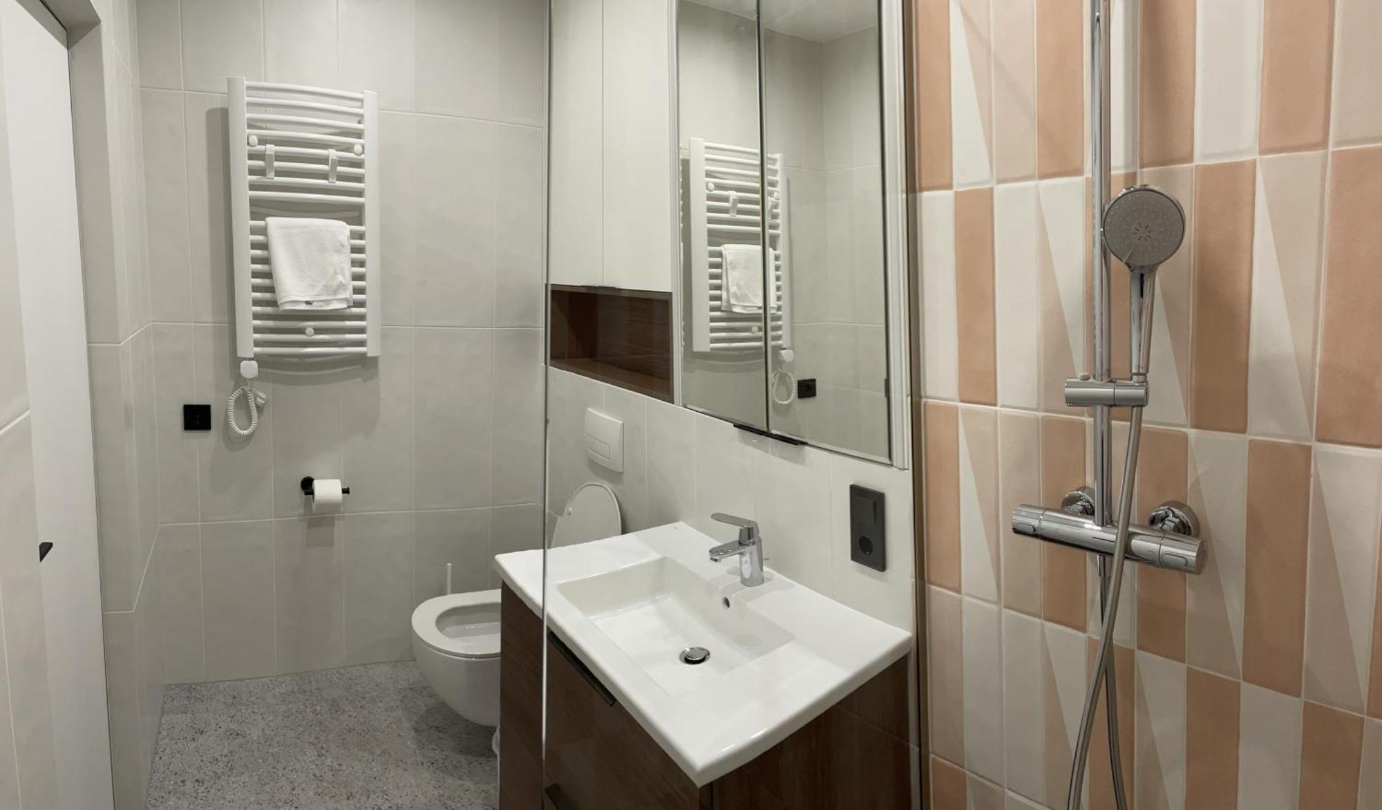 Cities Gallery Apartments Лвив Екстериор снимка