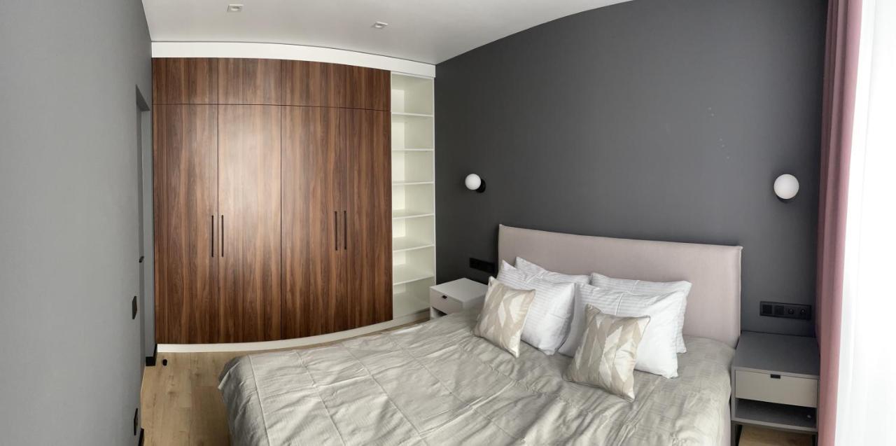 Cities Gallery Apartments Лвив Екстериор снимка